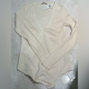Abercrombie & Fitch Stretch Ribbed Knit Sweater Bodysuit off White sz M